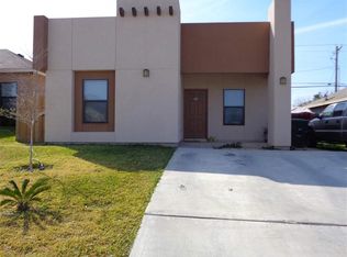 420 Jazmin Rd, Laredo, TX 78043