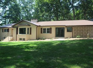 930 Arlington Ave, Bryson City, NC 28713