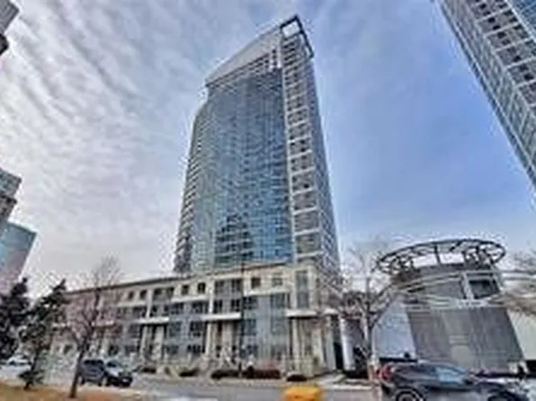 36 Lee Centre Dr, Toronto, ON