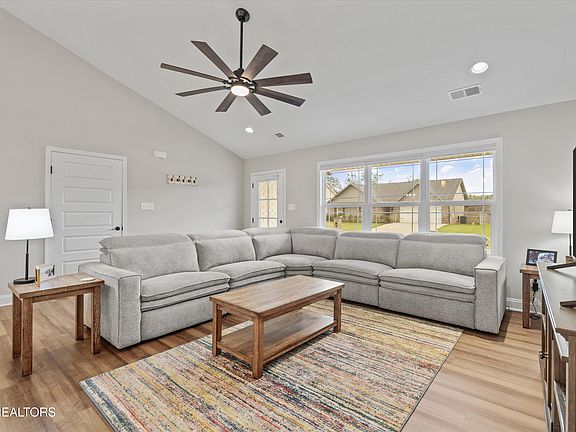5th image of 4725 Bella Capri Ln