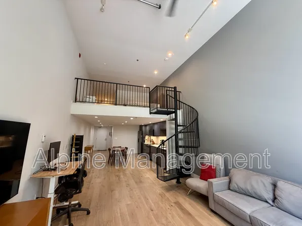 699 Pennsylvania Ave APT 1, San Francisco, CA 94107