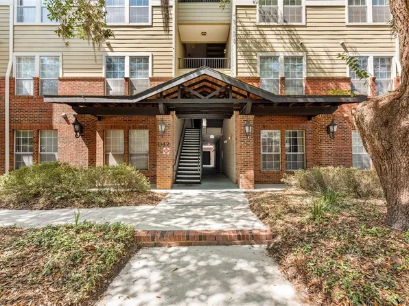 1142 SW 9th Rd APT 301, Gainesville, FL 32601