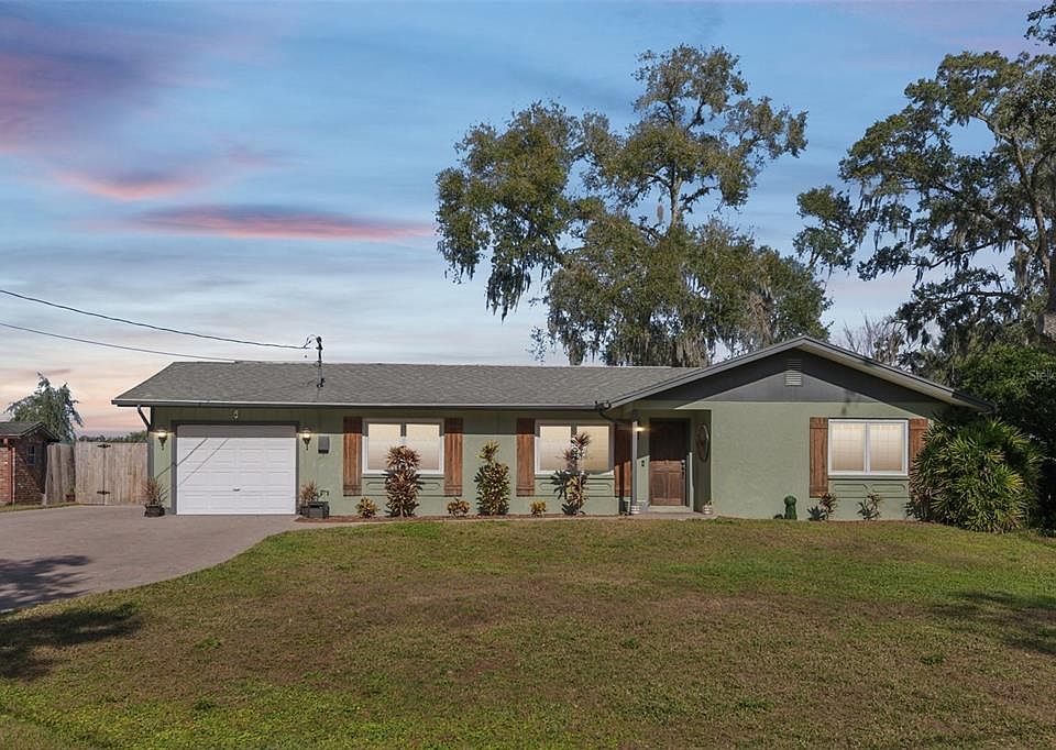 1st image of 34037 WOODLAND CIRCLE