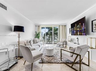 99 SE Mizner Blvd APT 409, Boca Raton, FL 33432