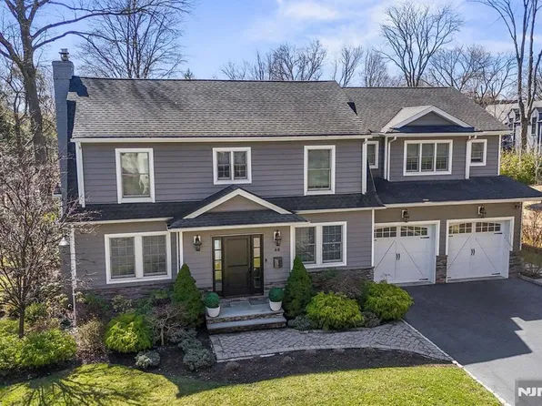 46 Sussex Rd, Tenafly, NJ 07670