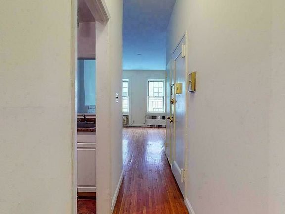 4th image of 419 E 87th St APT 4B