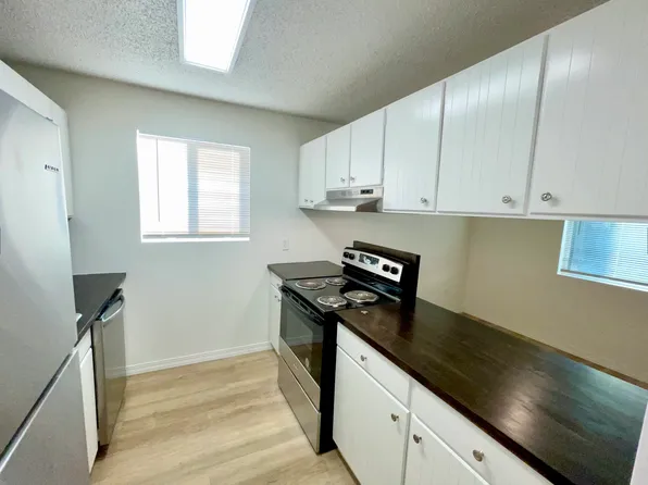 Spacious 2-Bedroom Apartment for Rent in Millwood Spokane Valley - Updated Unit with A/C, Stainle..., 8929 E Liberty Ave, Spokane, WA 99212