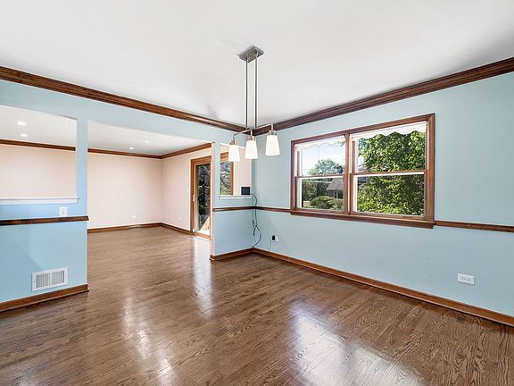 5th image of 1044 S Highland Ave