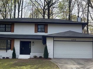 1183 King Arthur Dr, Macon, GA 31220