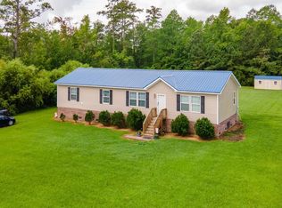 21 Pearce Point Dr, Columbia, NC 27925