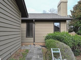 421 Sparrow Hawk Ct, Greer, SC 29650