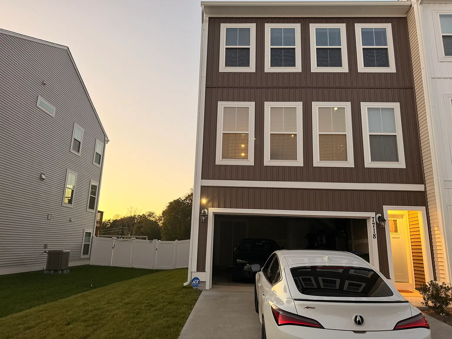 4 bed, 3.5 bath, 2300 sqft, $3,300 — Photo 1