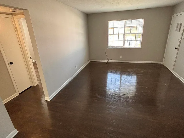 2632 Lindsay Ave #C4 — Photo 3