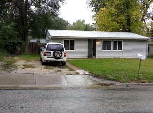 1523 Cadet Ave, Lawrence, KS 66044