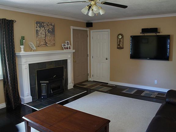 1734 Hanes Road, Beavercreek, OH