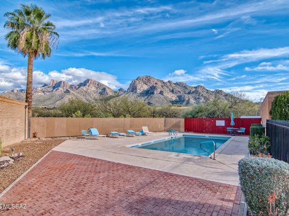 10075 N Oro Pl, Oro Valley, AZ 85737