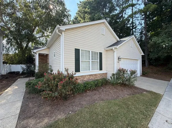 345 Windcroft Cir NW, Acworth, GA 30101