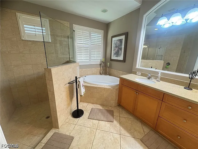 11848 Rosalinda Ct — Photo 27