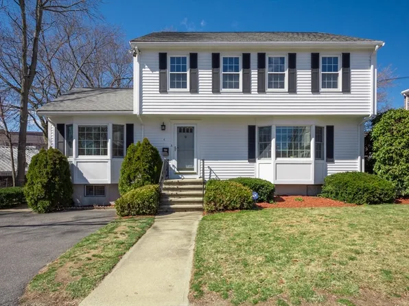 4 Moloney St, West Roxbury, MA 02132