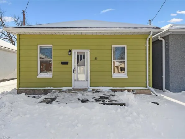 31 Todd St, Cambridge, ON N1R 1G6