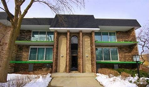 2 Bedroom 2 Bath Oak Lawn Condo