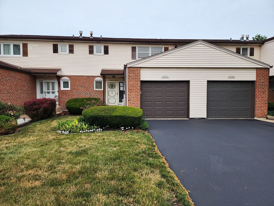 1st image of 16507 Oxford Dr