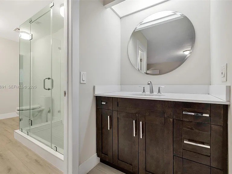 3056 Shipping Ave #2 — Photo 28