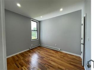 1320 Chisholm St FLOOR 2, Bronx, NY 10459