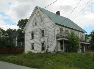 25 School St, Barton, VT 05822