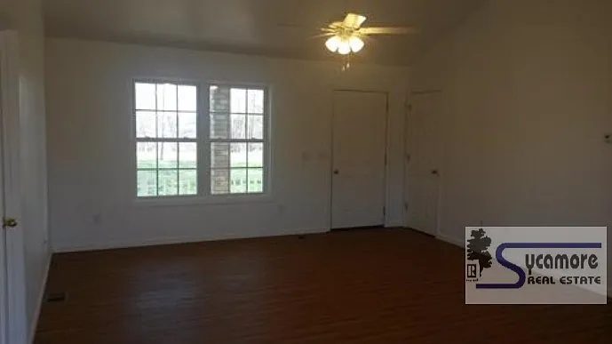 2900 Mosley Ferry Rd — Photo 3