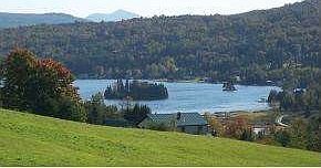 Beautiful Views of Joes Pond