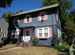 217 Weld St, West Roxbury, MA 02132