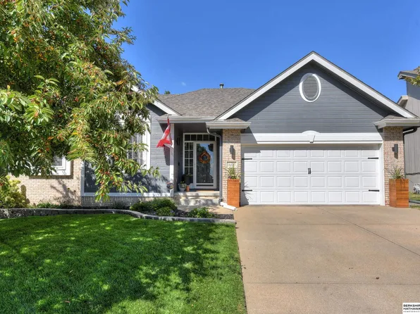 16410 Taylor St, Omaha, NE 68116