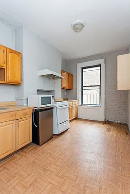 Rented by Centennial Properties NY | media 8