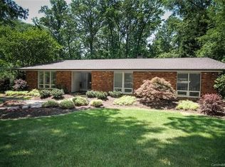 3810 Ayscough Rd, Charlotte, NC 28211