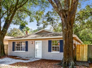 4709 Serena Dr, Tampa, FL 33617