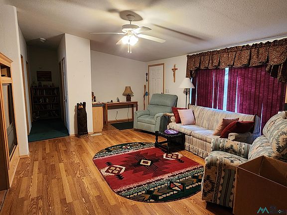 3rd image of 31 Elk View Cir