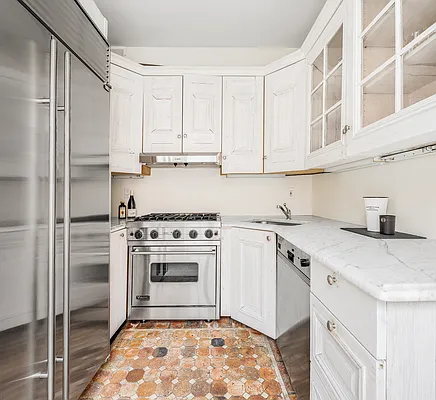 Rented by Compass | media 6