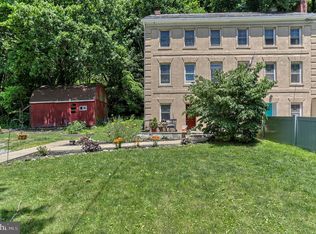 19 E Main St, Railroad, PA 17355