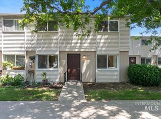 822 S Curtis Rd, Boise, ID 83705