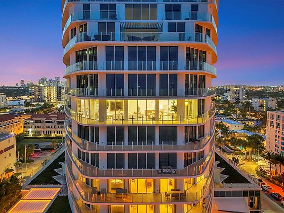 2nd image of 525 N Fort Lauderdale Beach Boulevard #901