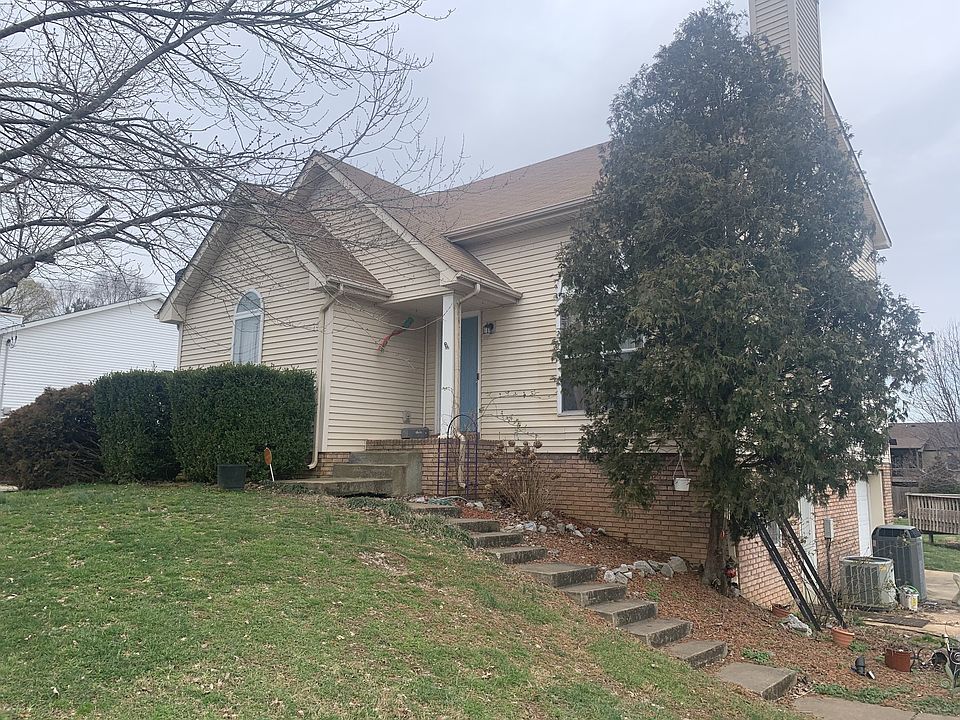1st image of 3422 E Henderson Way