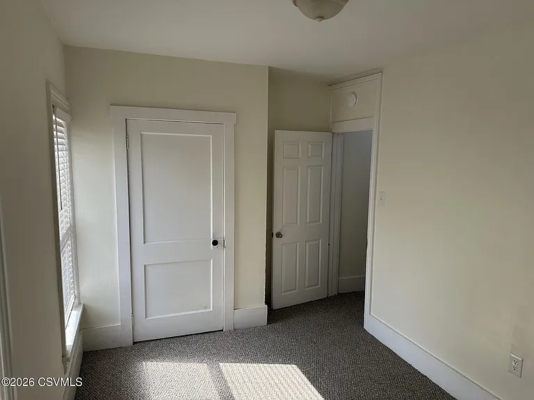 639 Shakespeare Ave — Photo 14