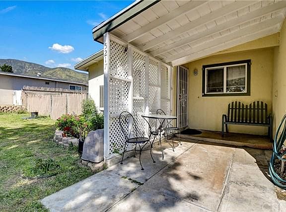 3rd image of 5217 Yosemite Dr