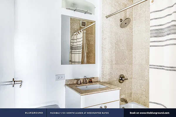 Rented by The Blueground | media 71