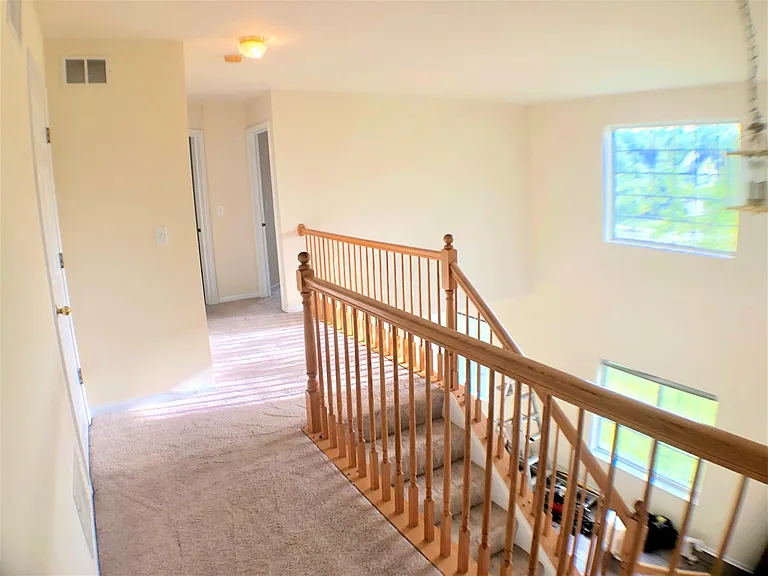 3631 Roanoke Ave — Photo 11