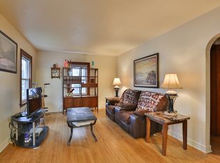 8806 Kleinman Rd, Highland, IN 46322