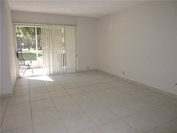 3rd image of 13858 SW 93rd Ln #13858