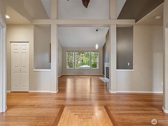 3rd image of 7848 Schoolhouse Avenue NW