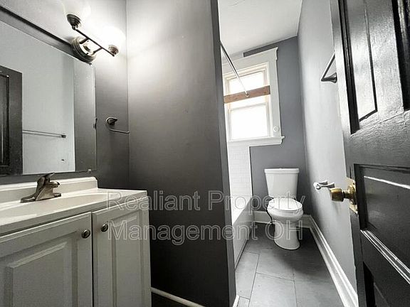 5th image of 3055 Mathers St APT 4